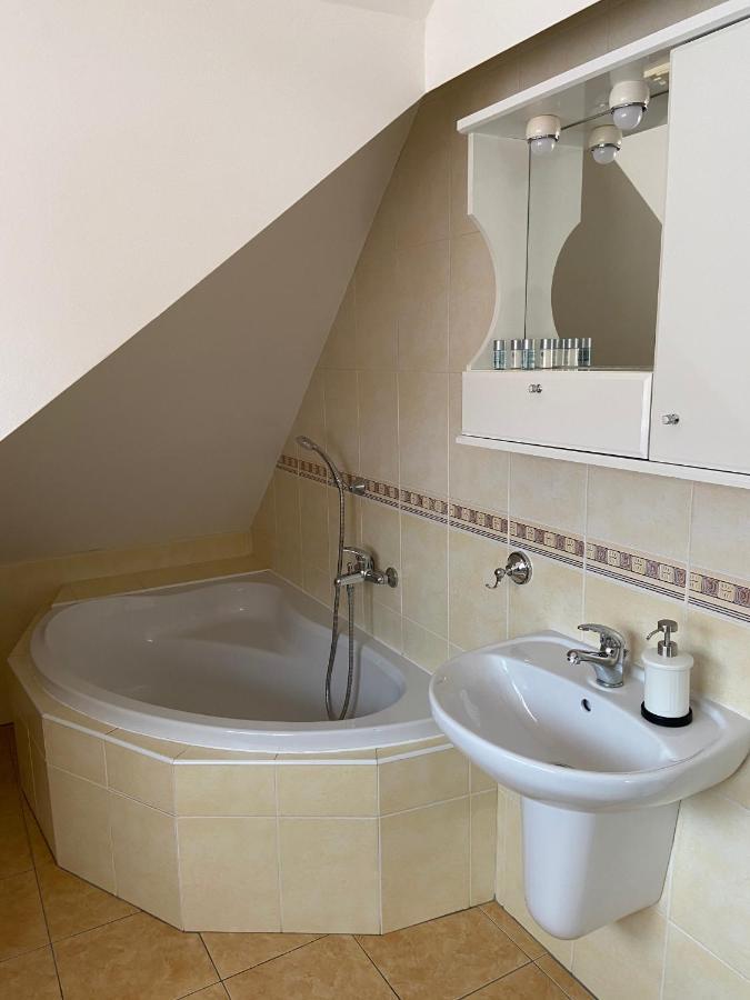 Vila Bellevue Luhačovice Екстериор снимка